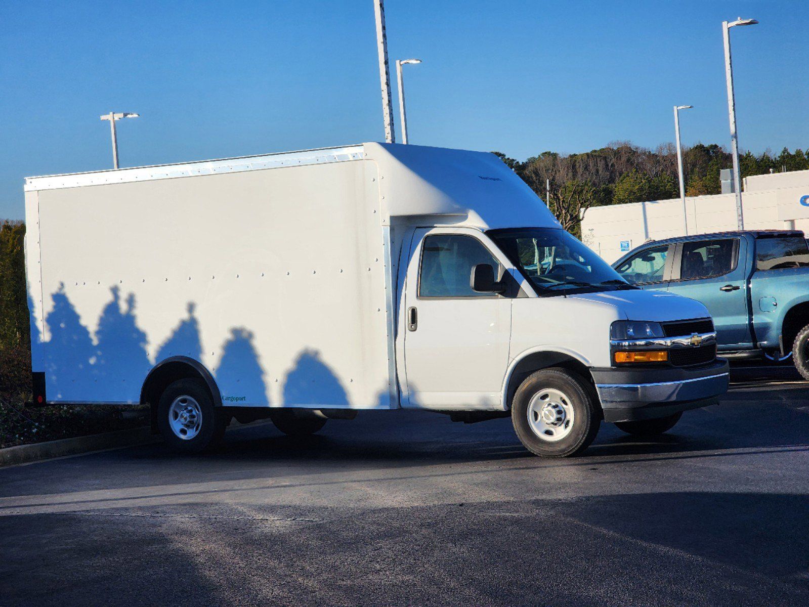 Chevy box truck for sale in Miami, Florida
