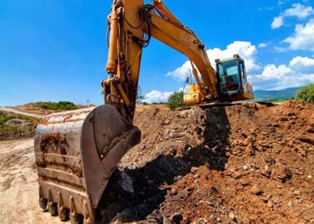 Excavator Moving Soil - Digging - Nehelm OR