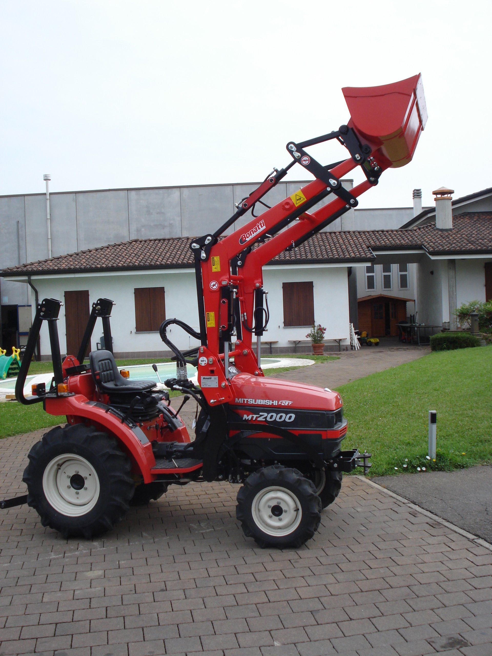 Caricatore anteriore  Mod.MP1 Benna da terra