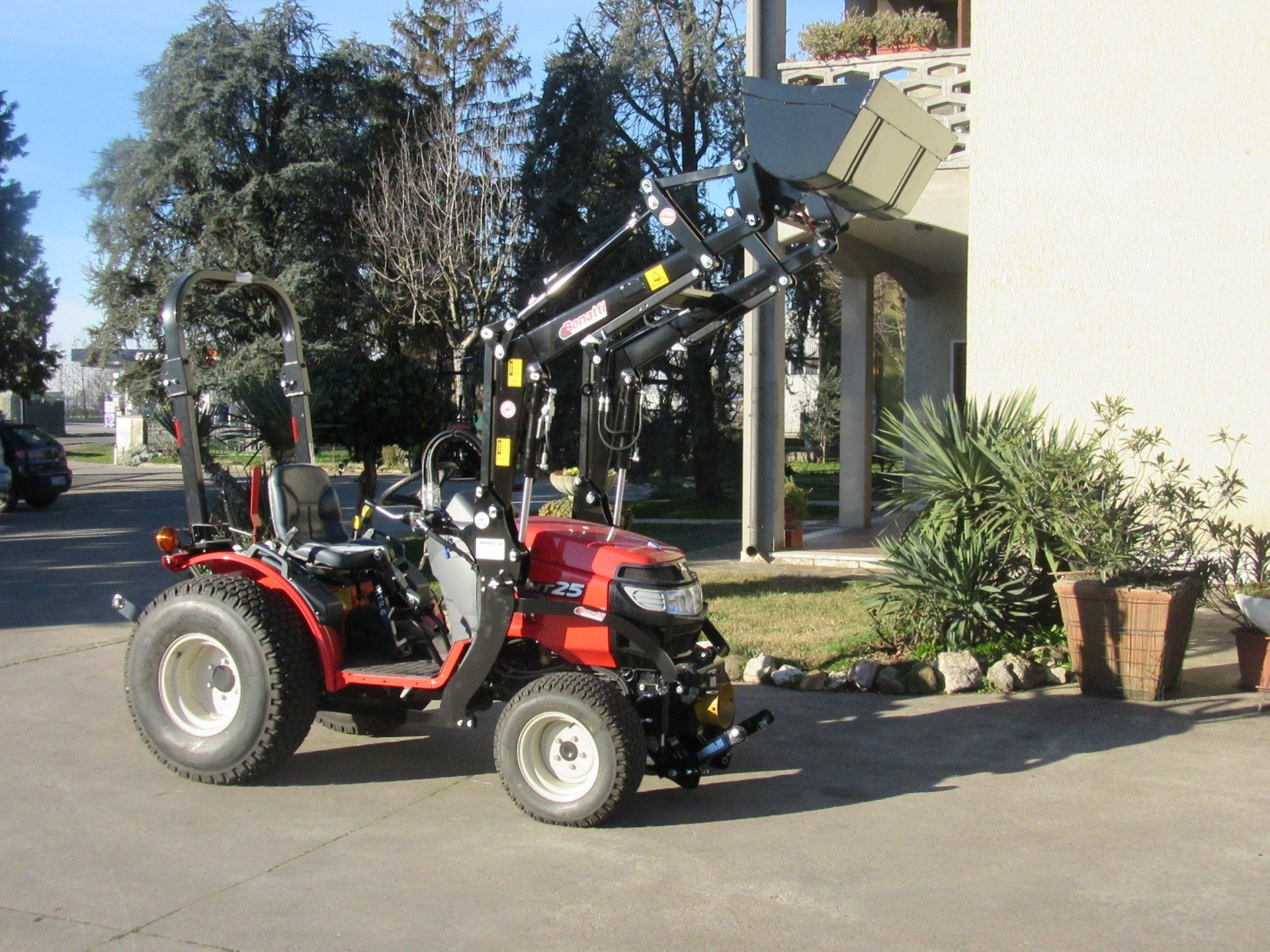 Caricatore anteriore  Mod.MP1 Benna da terra