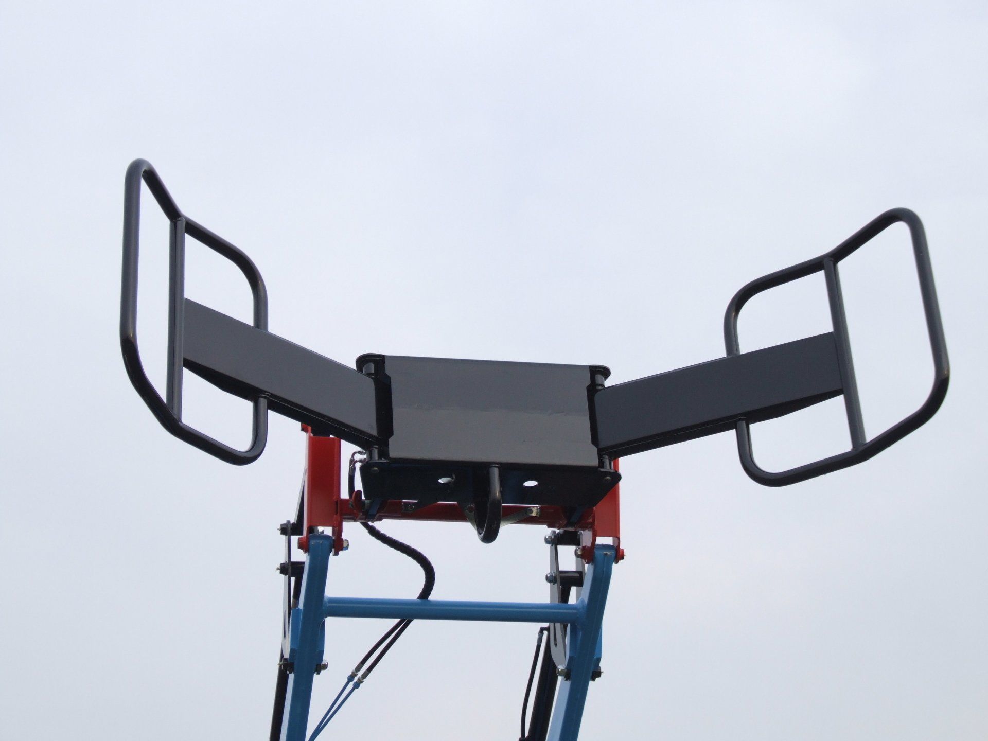 Pinza rotoballe fasciate