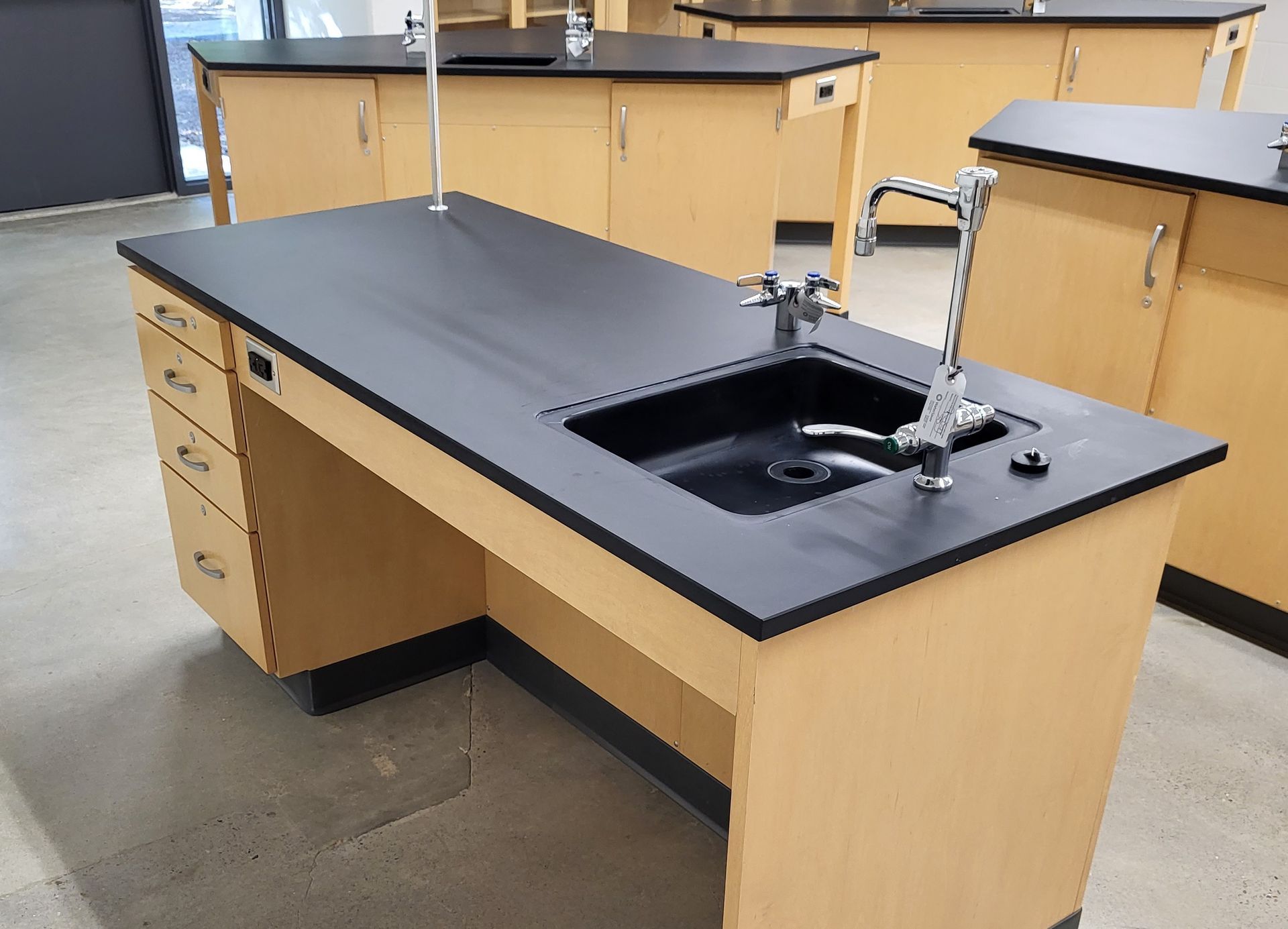 Epoxy Resin Countertop Hutchison Brothers Custom Fabrications Russellville Ar Arkansas