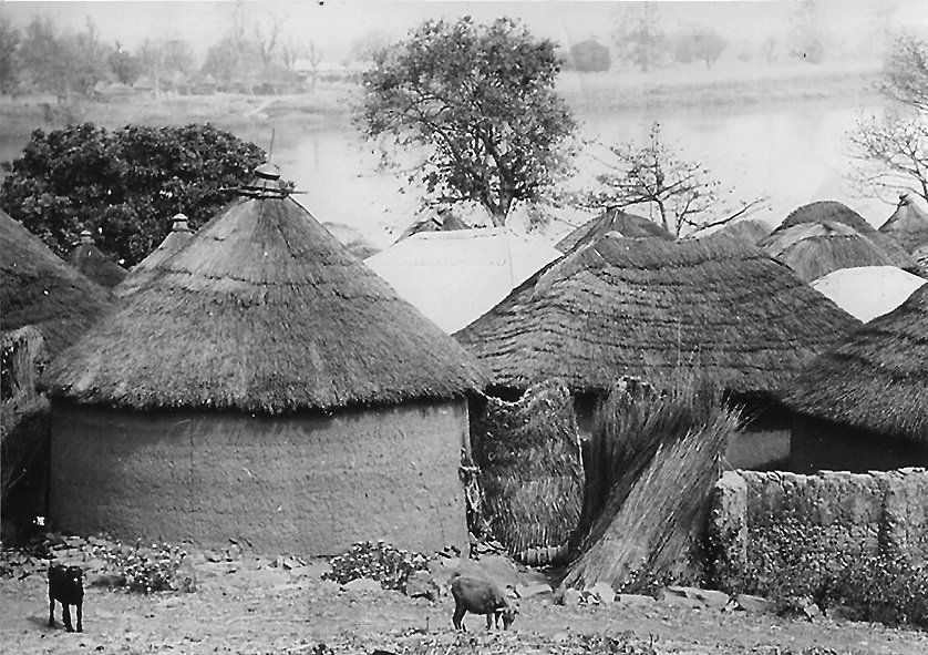 Villiage in Southern Nigeria as seen from the Kano - Lagos express - Page 206