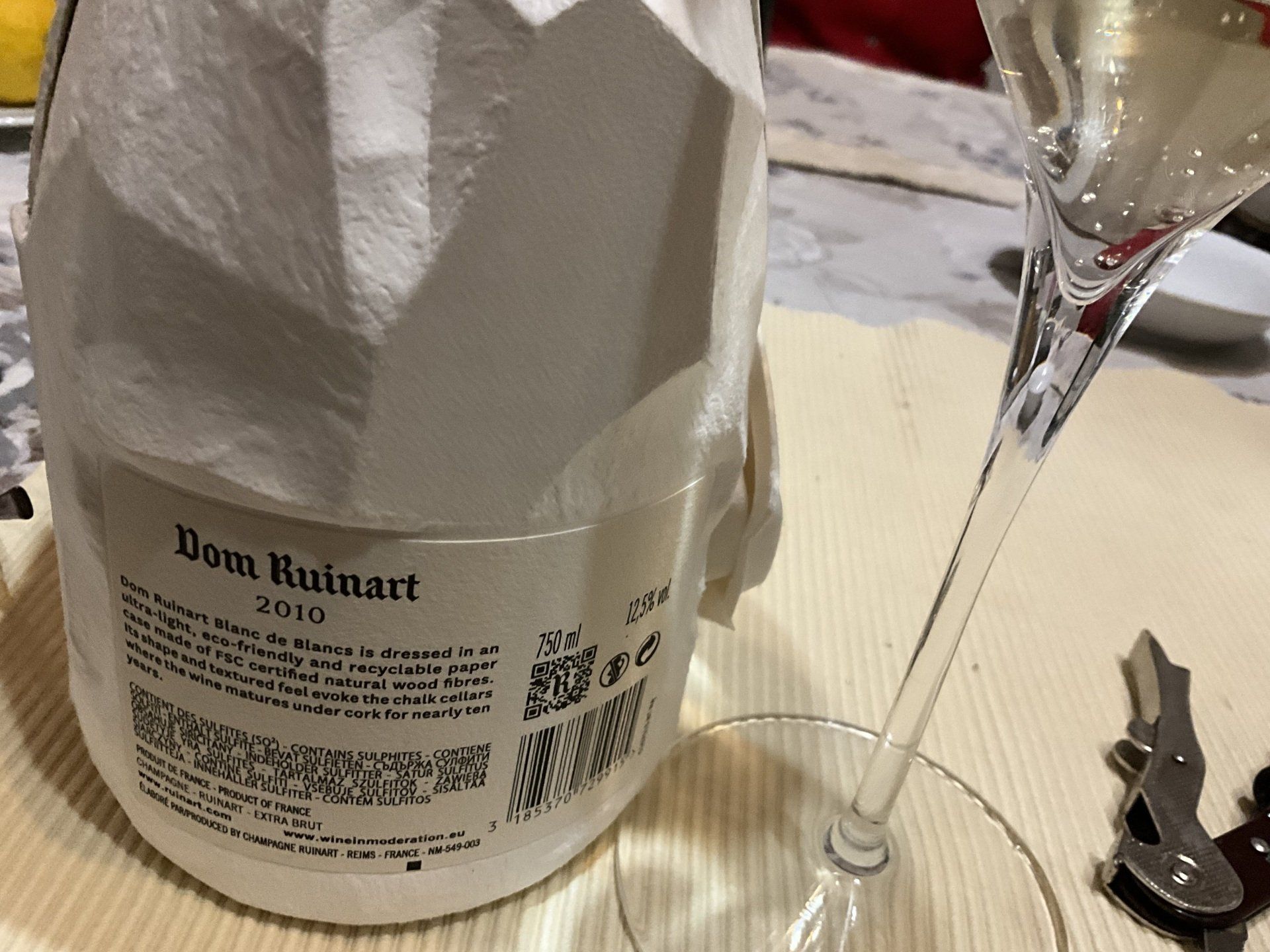 Dom Ruinart Blanc de Blancs 2010 Extra Brut, degustiert von Christian Göldenboog