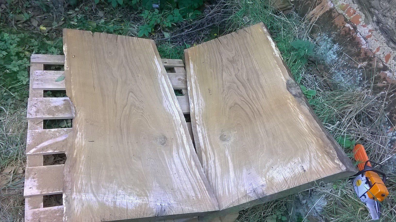 100% natural wood planks