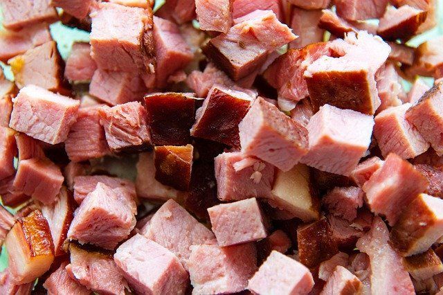 procesar carne en cubos para la industria alimentaria