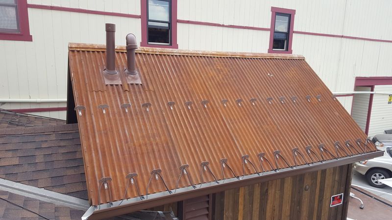 6 Inch Seamless Gutters with 4x4 Box Downspout, Heat Cable, and Snow Catches in Breckenridge Colorado