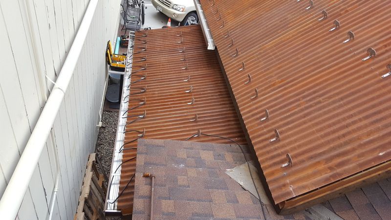 6 Inch Seamless Gutters with 4x4 Box Downspout, Heat Cable, and Snow Catches in Breckenridge Colorado