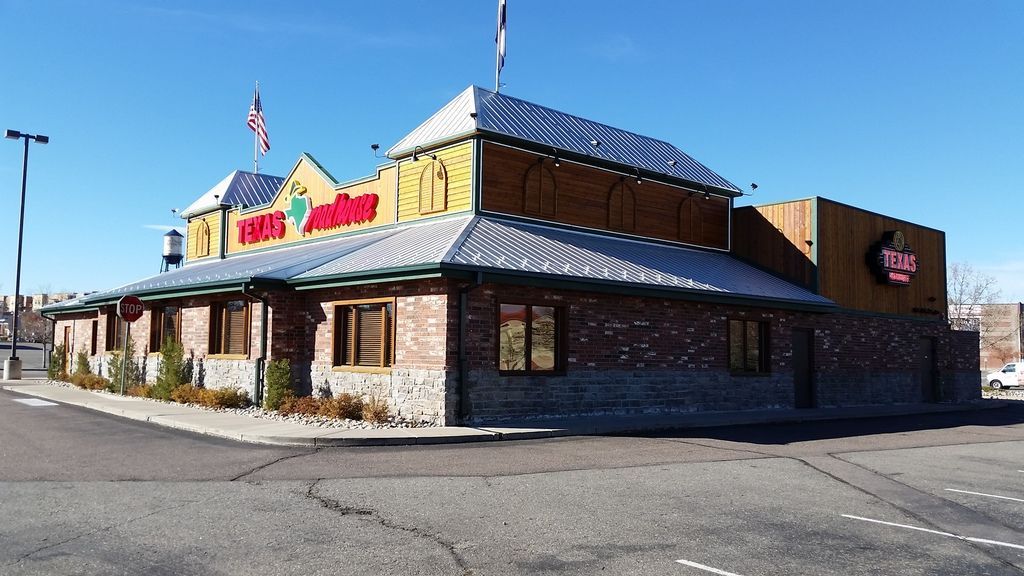 Commercial Box Gutter with 3x4 Box Downspout