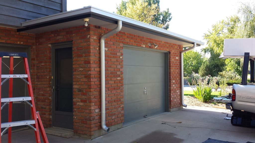 6 Inch Seamless Box Gutter with 4 Inch Round Downspout Fort Collins Colorado