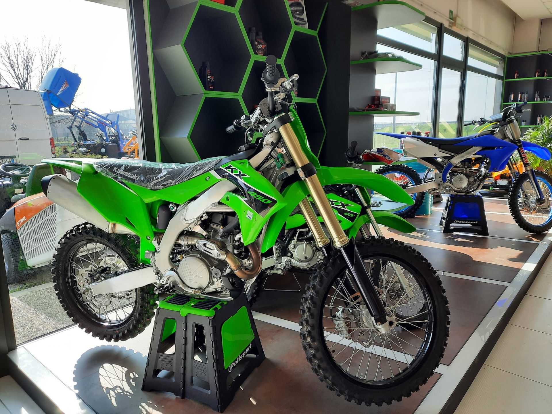 moto da cross verde