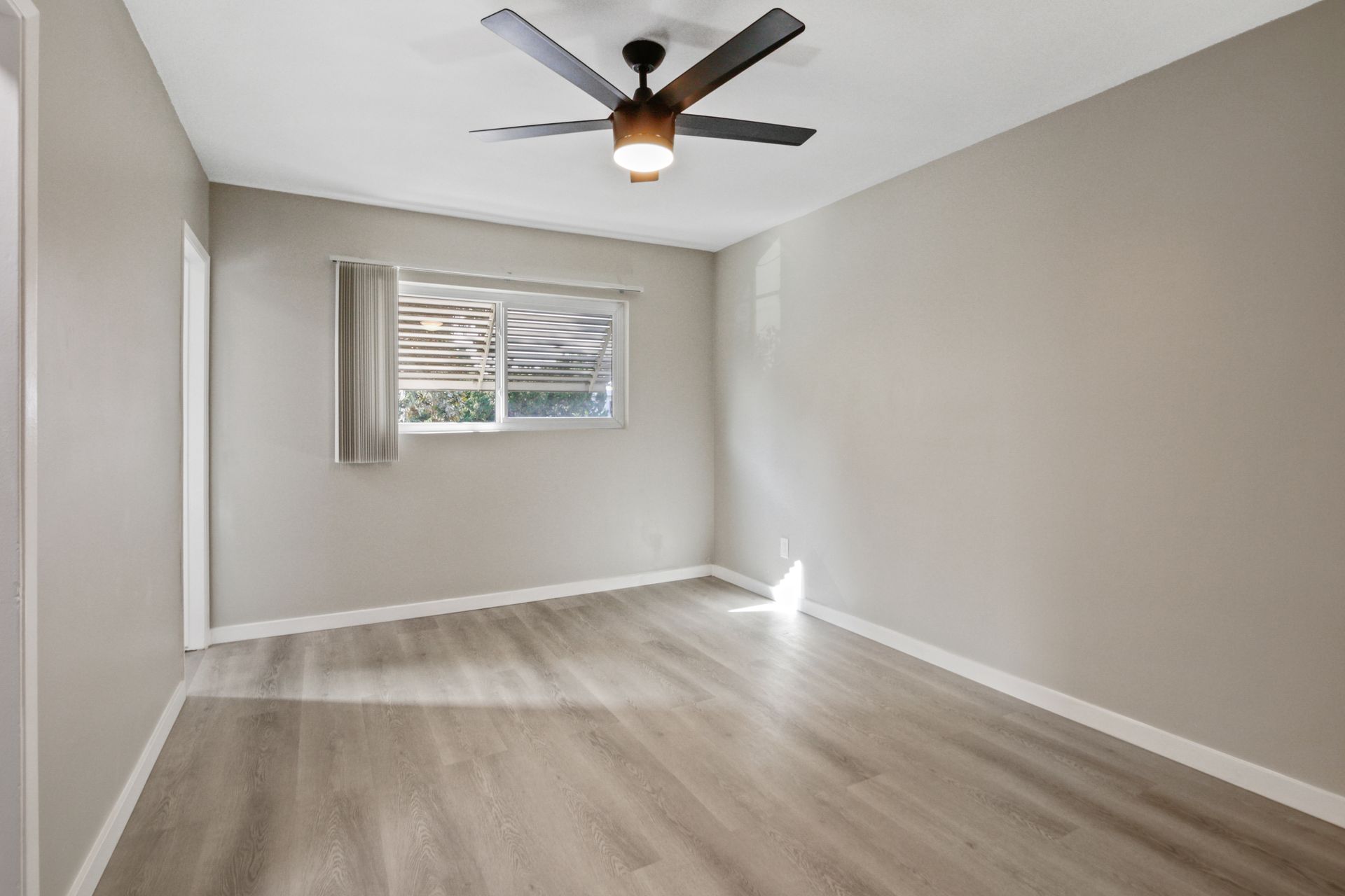 Commonwealth - treewater proerty photo gallery