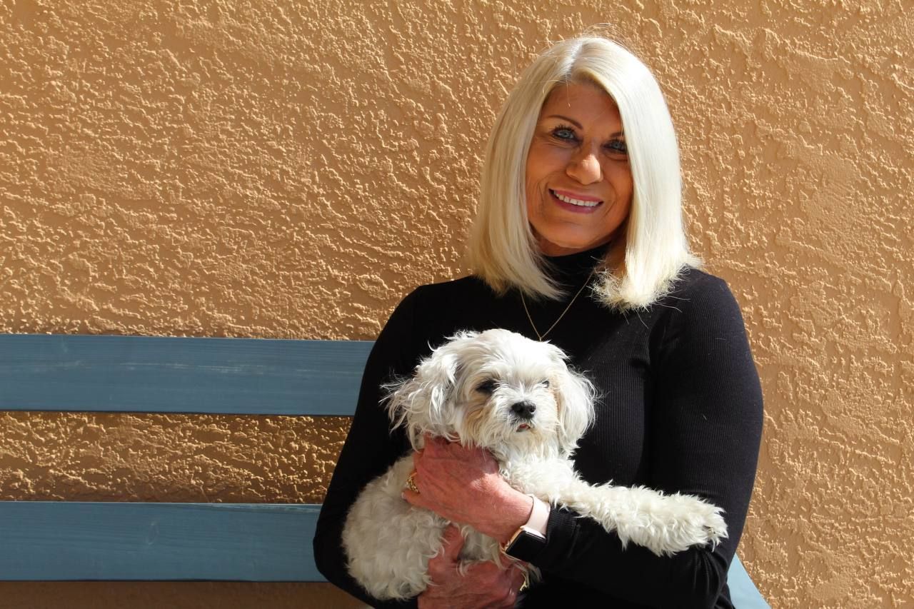 Laurie, Office Manager