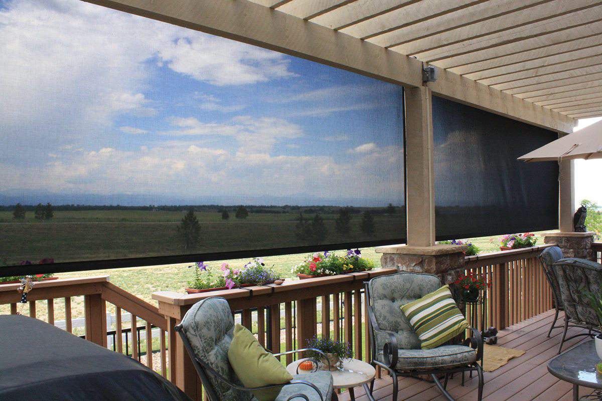 Insolroll® Oasis® 2800 Patio Shades, exterior sun shades in the summer near Billings, Montana (MT)