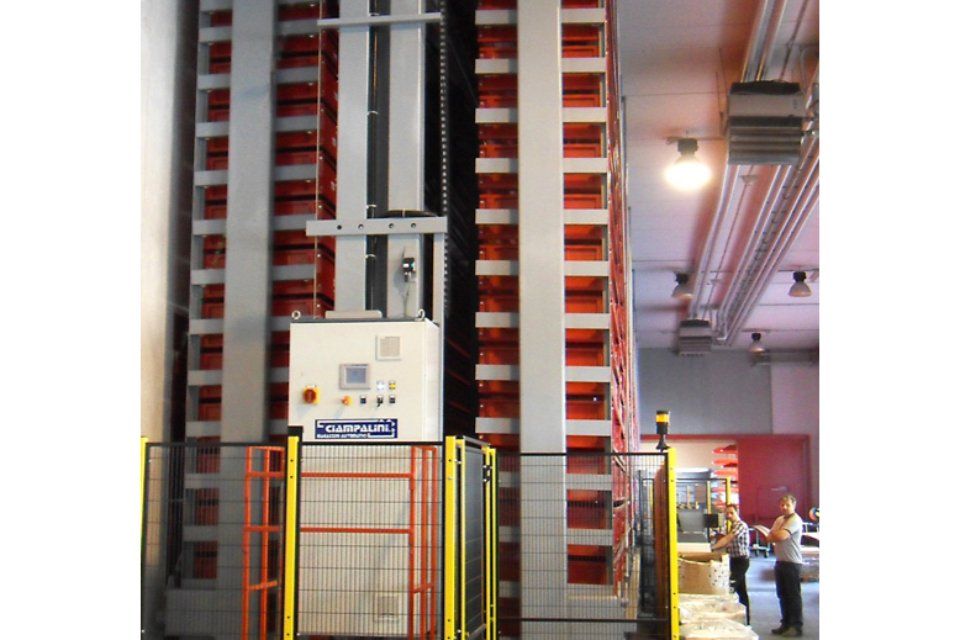 soluzioni antisismiche per stoccaggio