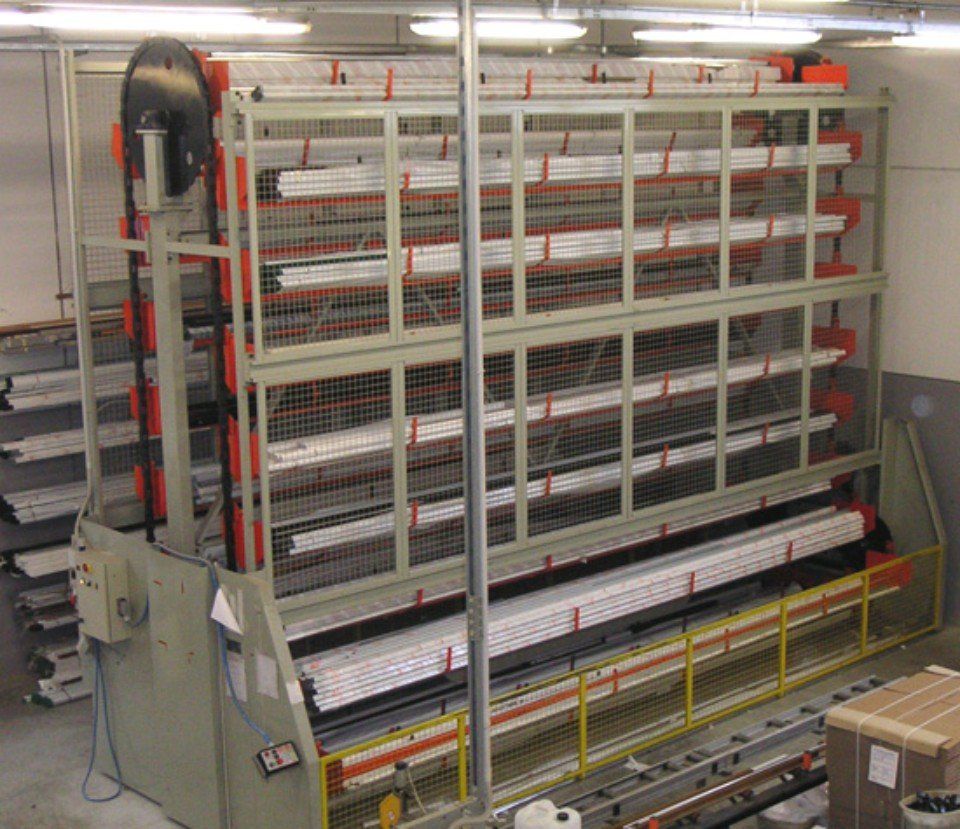 soluzioni per immagazzinare rotoli di tessuto