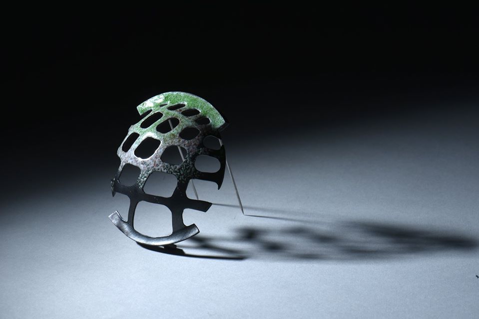 Mark Newman, Harbouring Memory, Brooch 1, 2015, copper, vitreous enamel, steel