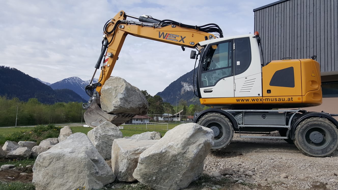 Bagger auf der Baustelle