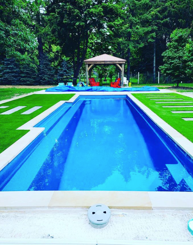 Pool install in London, Ontario