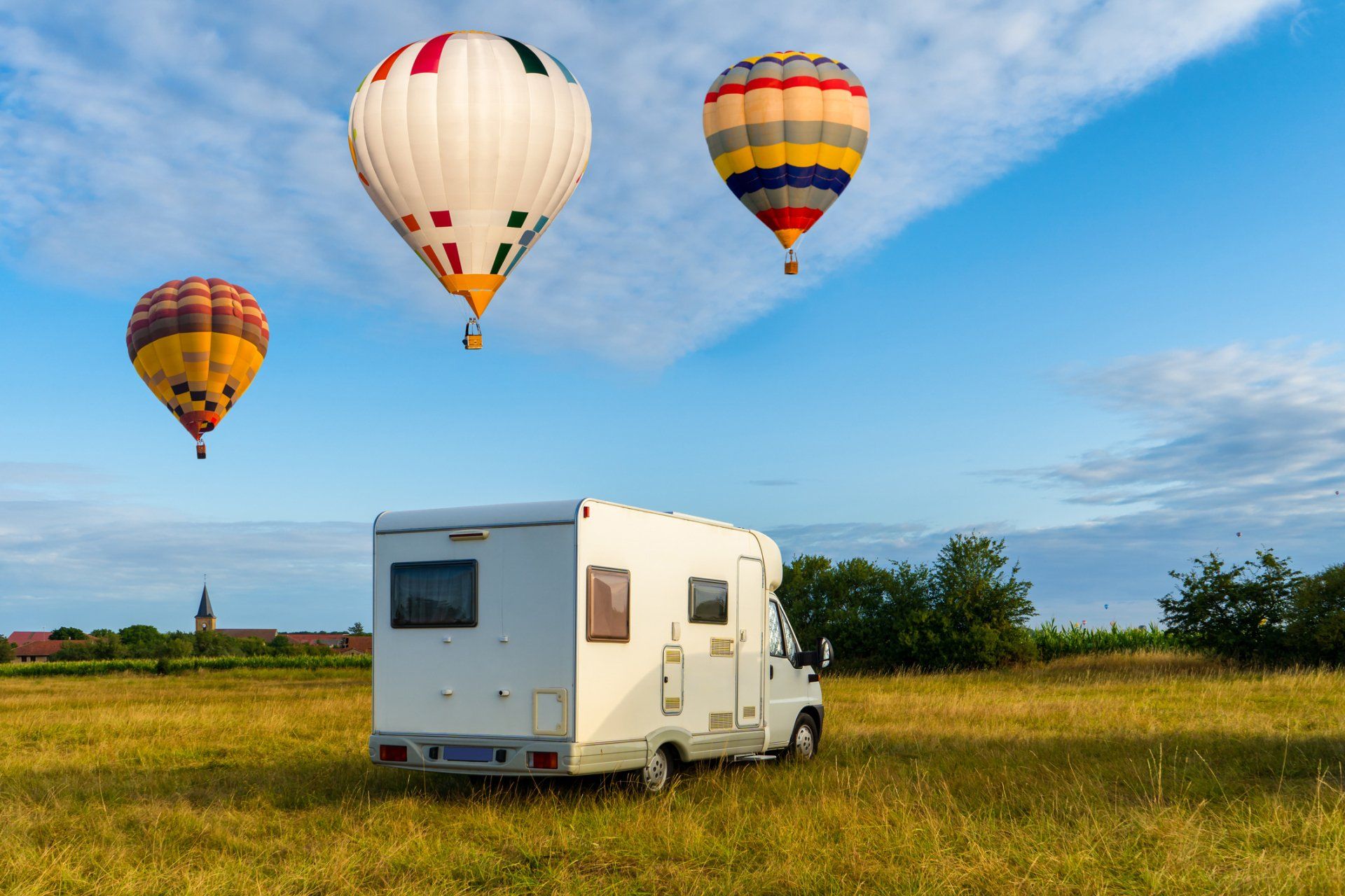 International Hot Air Balloons Festival - Milton, NH  - RV Service and R & L Van Builds
