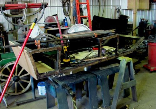 studebaker buggy restoration in progress