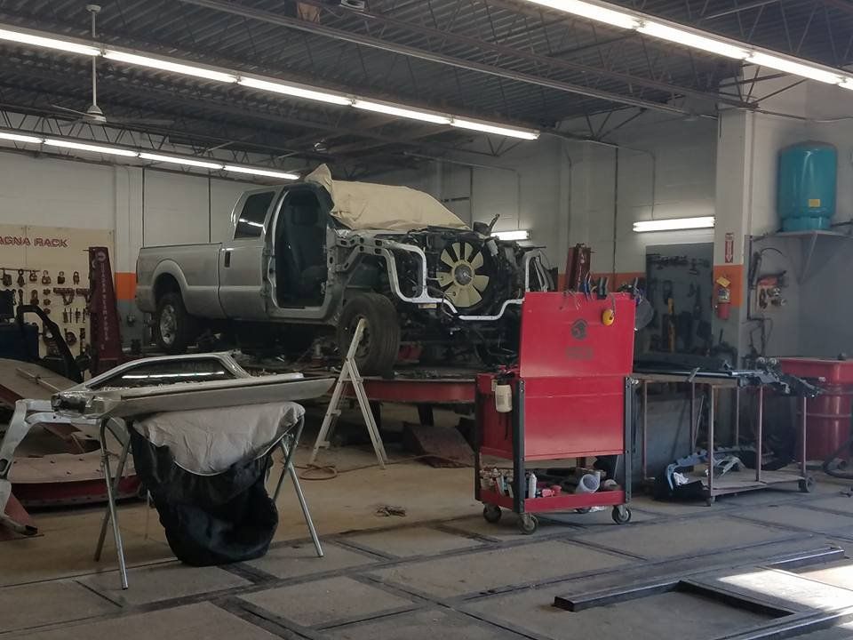 Automotive Repair — Canton, OH — Aman's Collision Center Inc