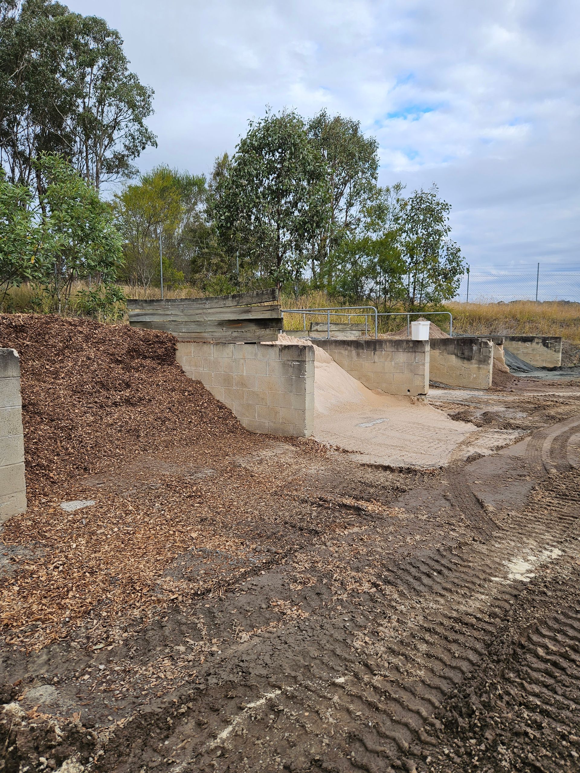 Landscape supplies — Providing Farm Supplies in Crows Nest, QLD