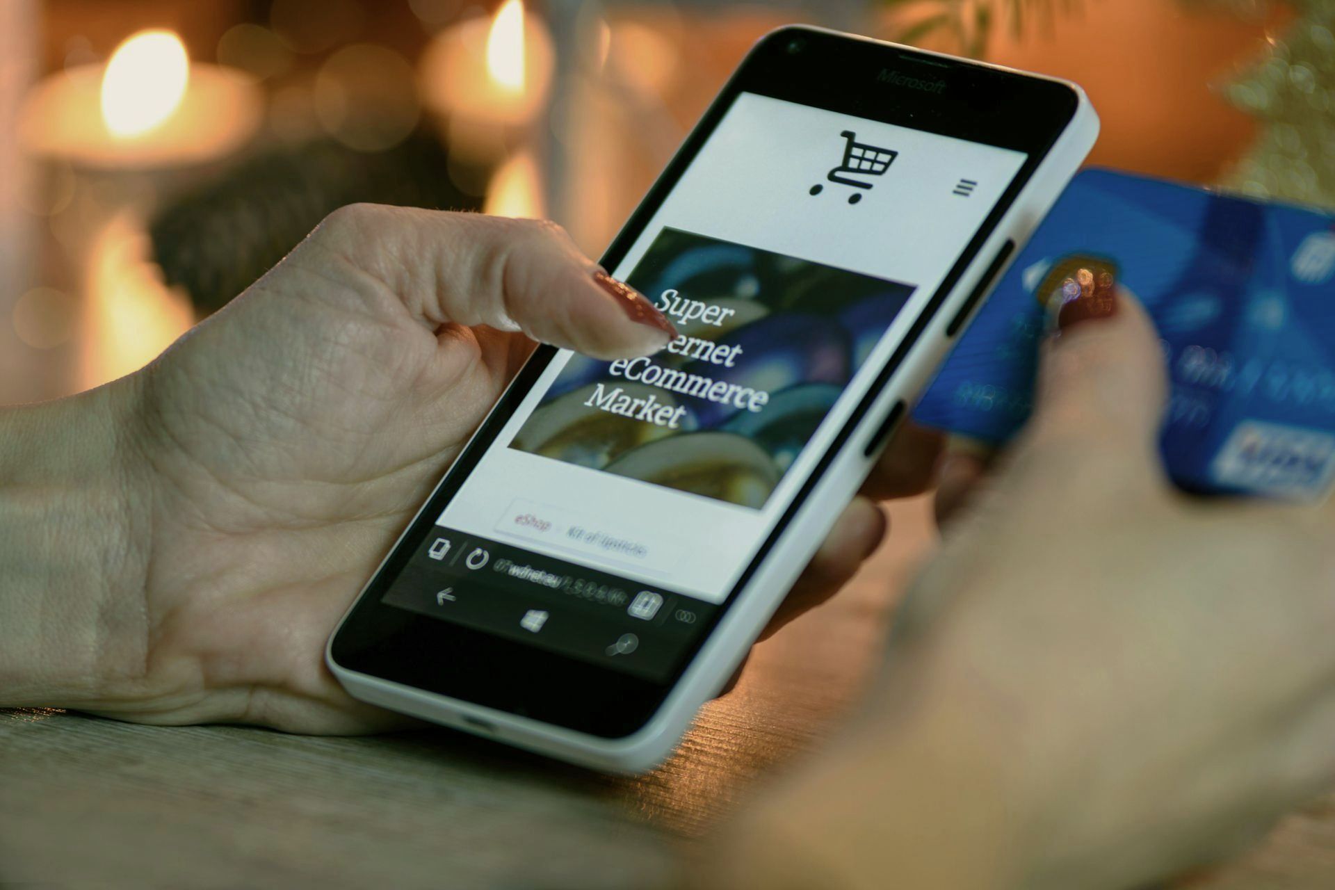 Image of mobile phone and online payments, representing Bearing 45 and the experience of Daniel Askergren