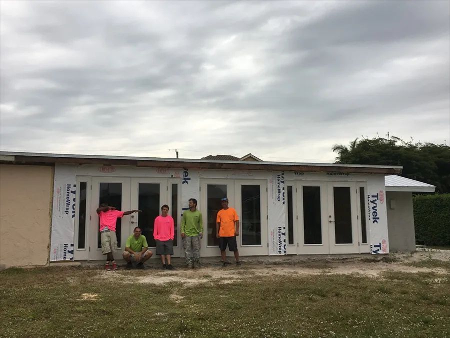Construction Men — Naples, FL — ABC Screen