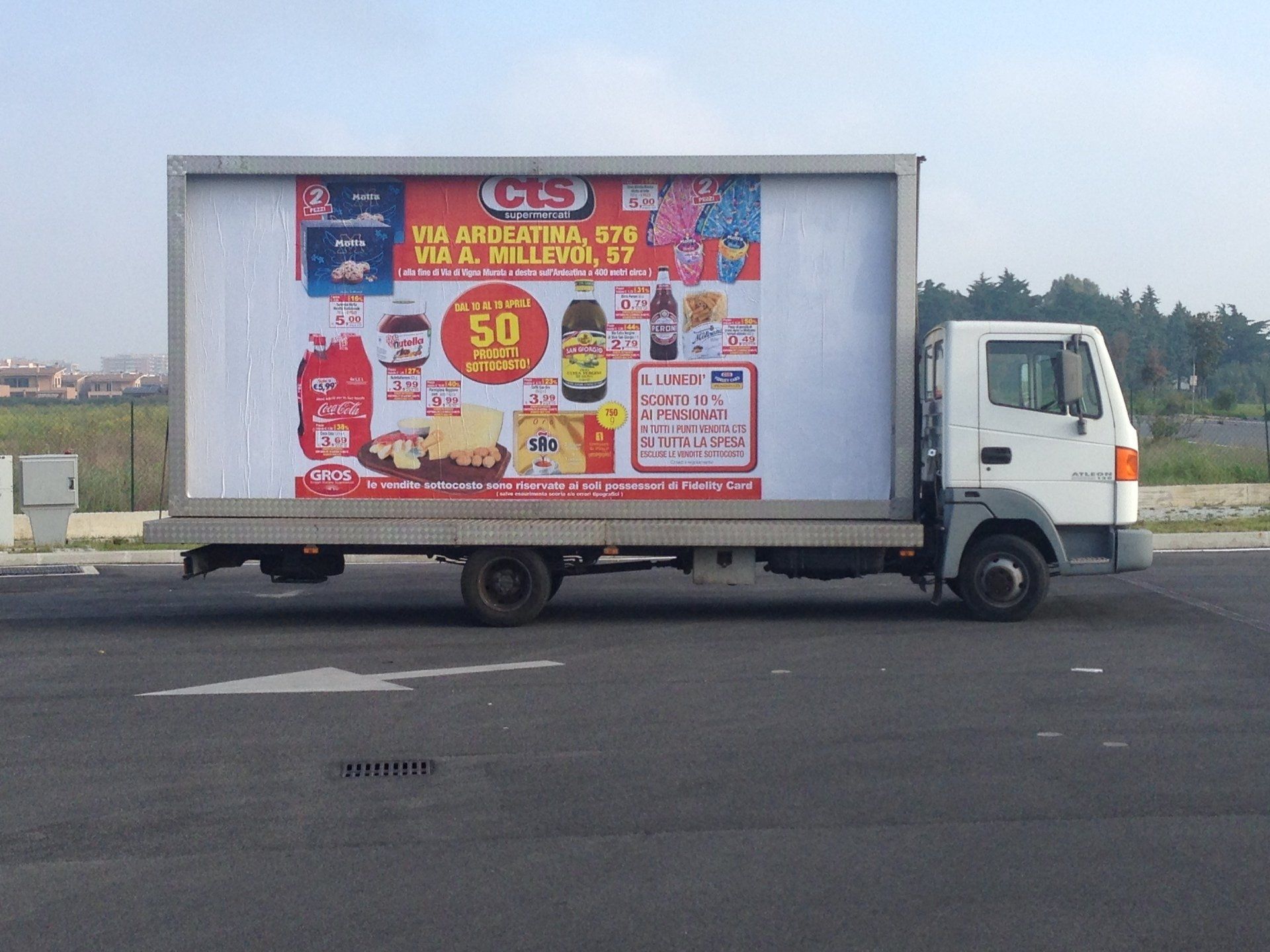 camion vela a noleggio