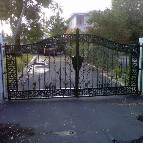 Black Gate — Dania FL — Ironclad Welding
