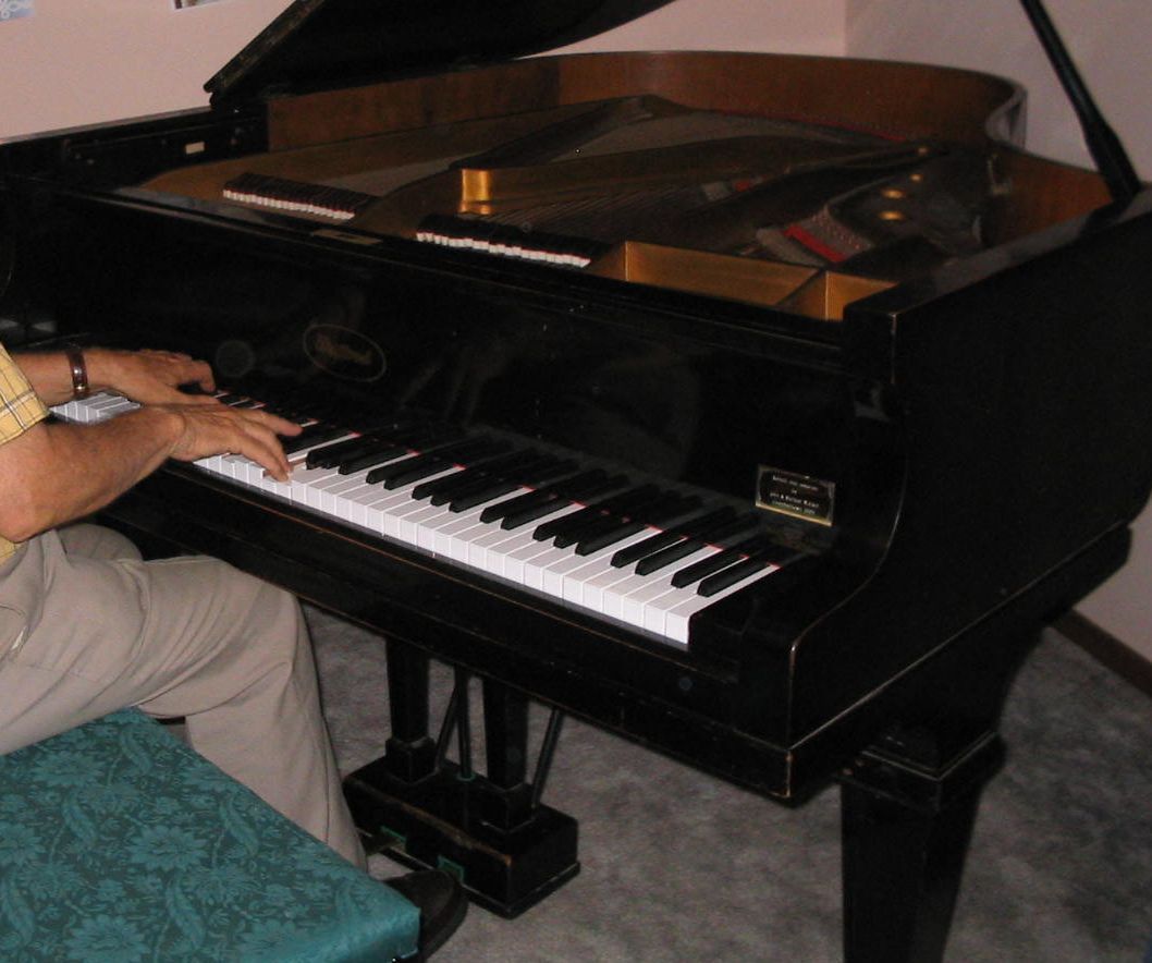 1930 Weißbrod Piano 3