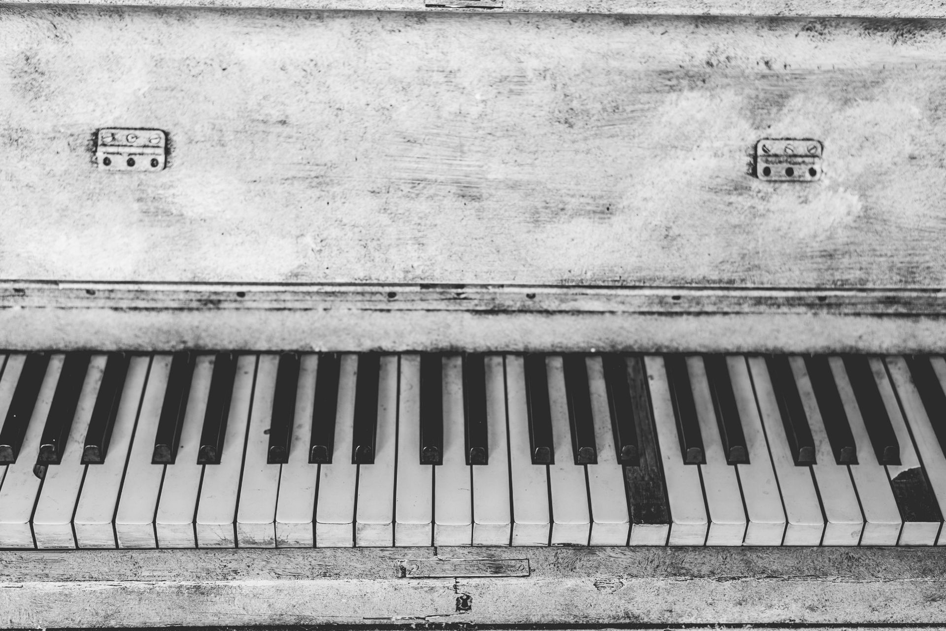 Piano Needs Repair