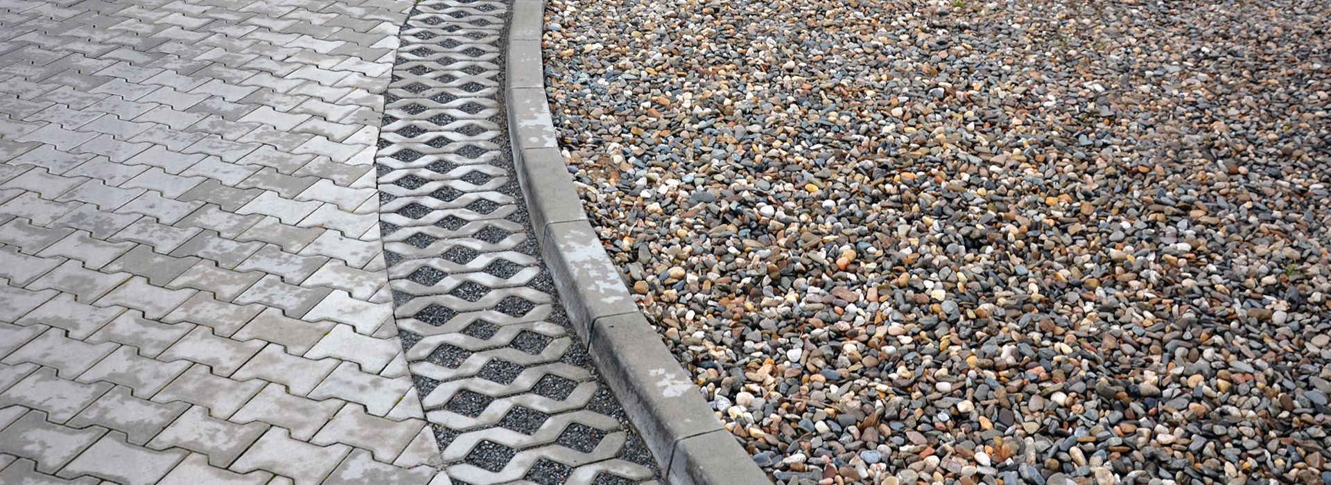 A Review of Residential Hardscape Surfaces – GRAVEL & PAVERS 