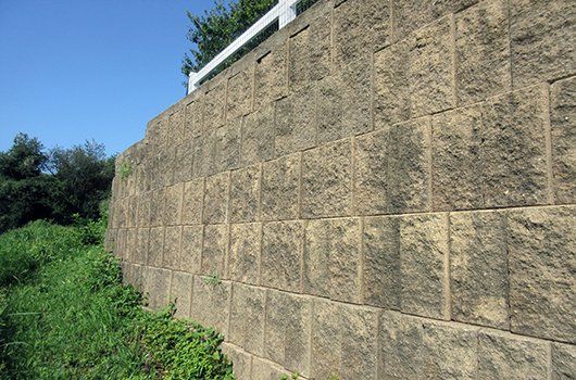 Concrete Segmental Retaining Walls