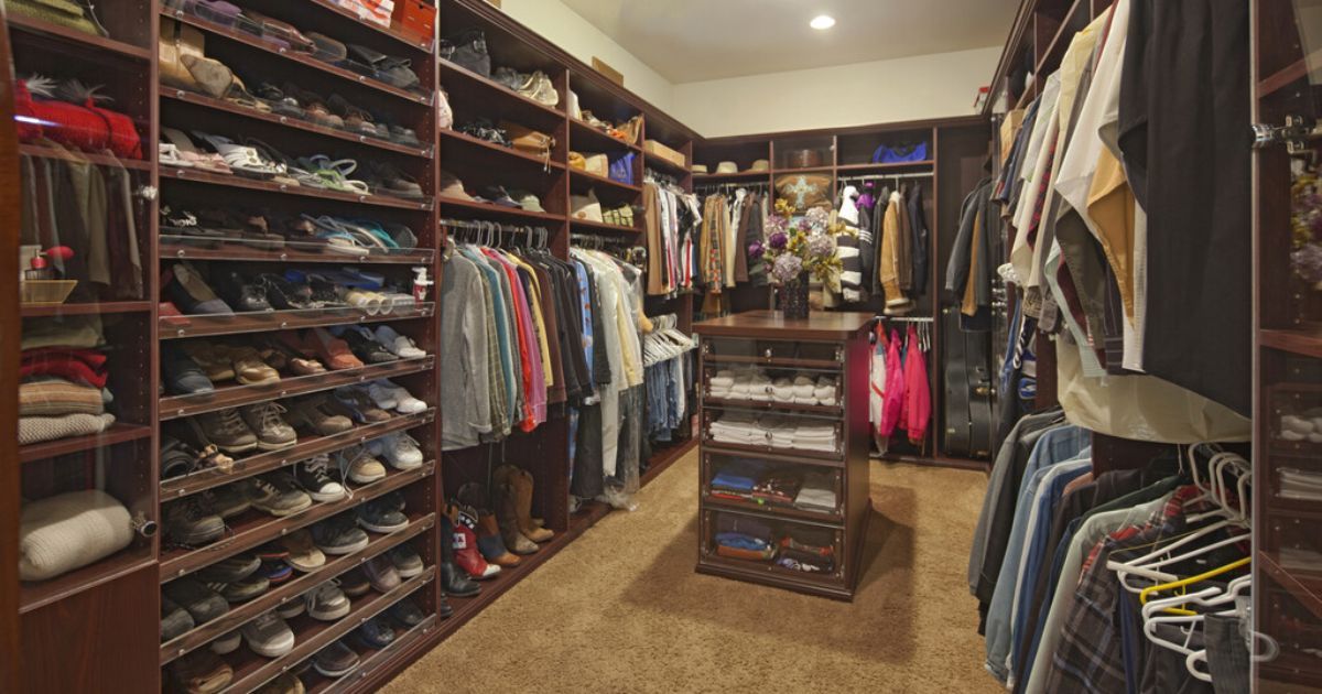 6 Steps For A Successful Closet Makeover