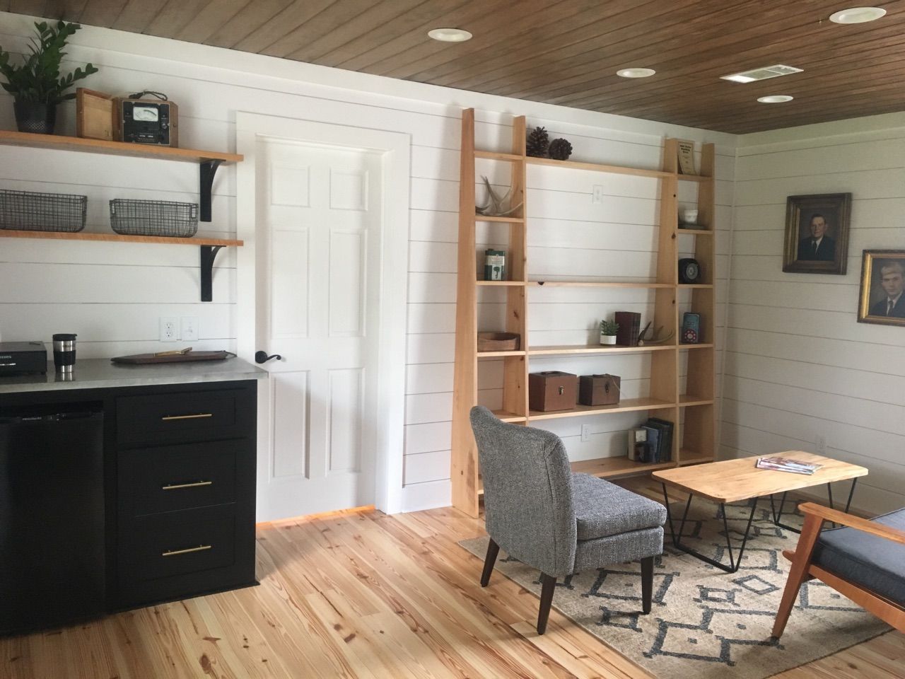 Wooden Kitchen Cabinets