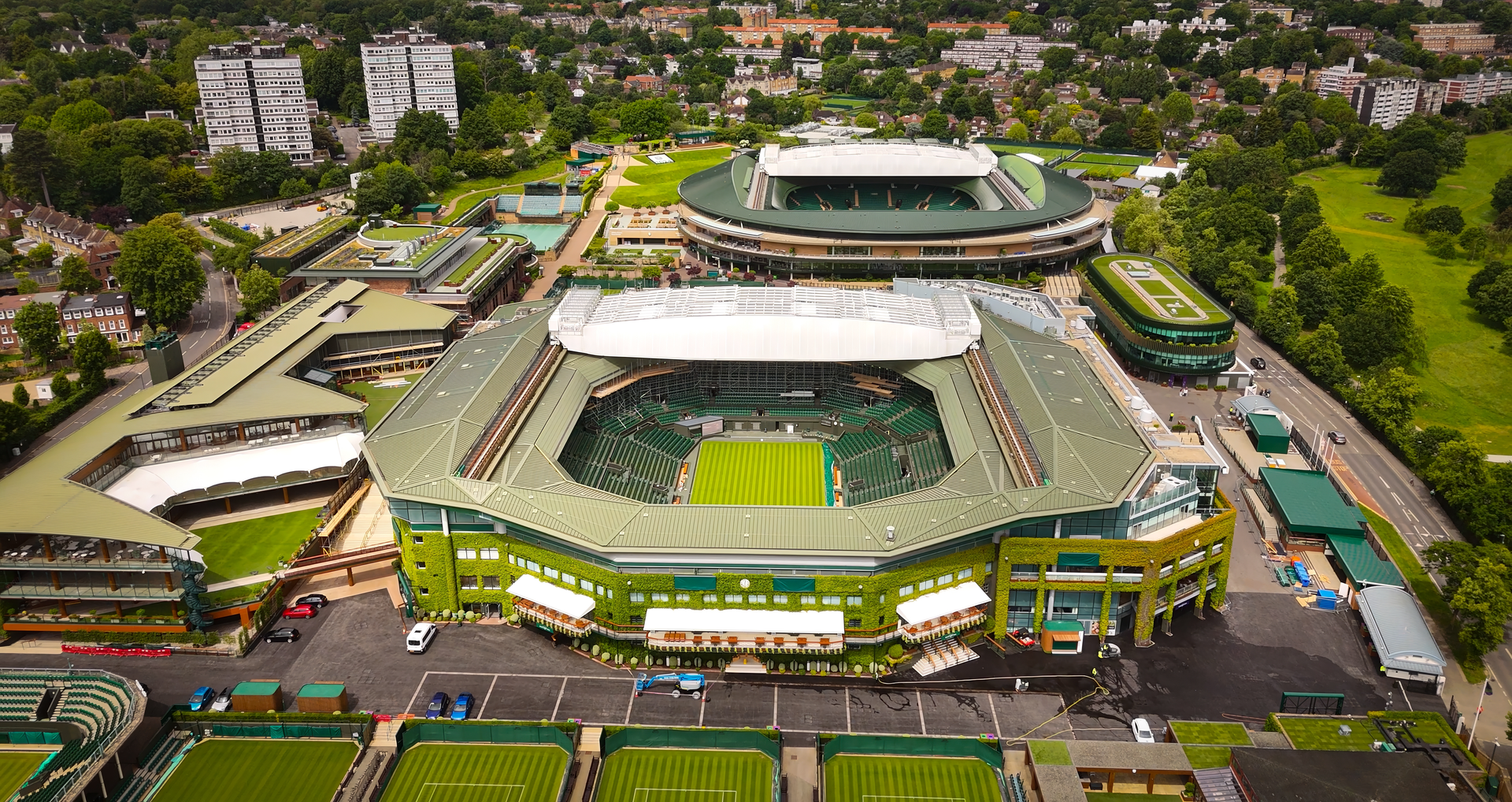 Exciting tennis action at Wimbledon 2024