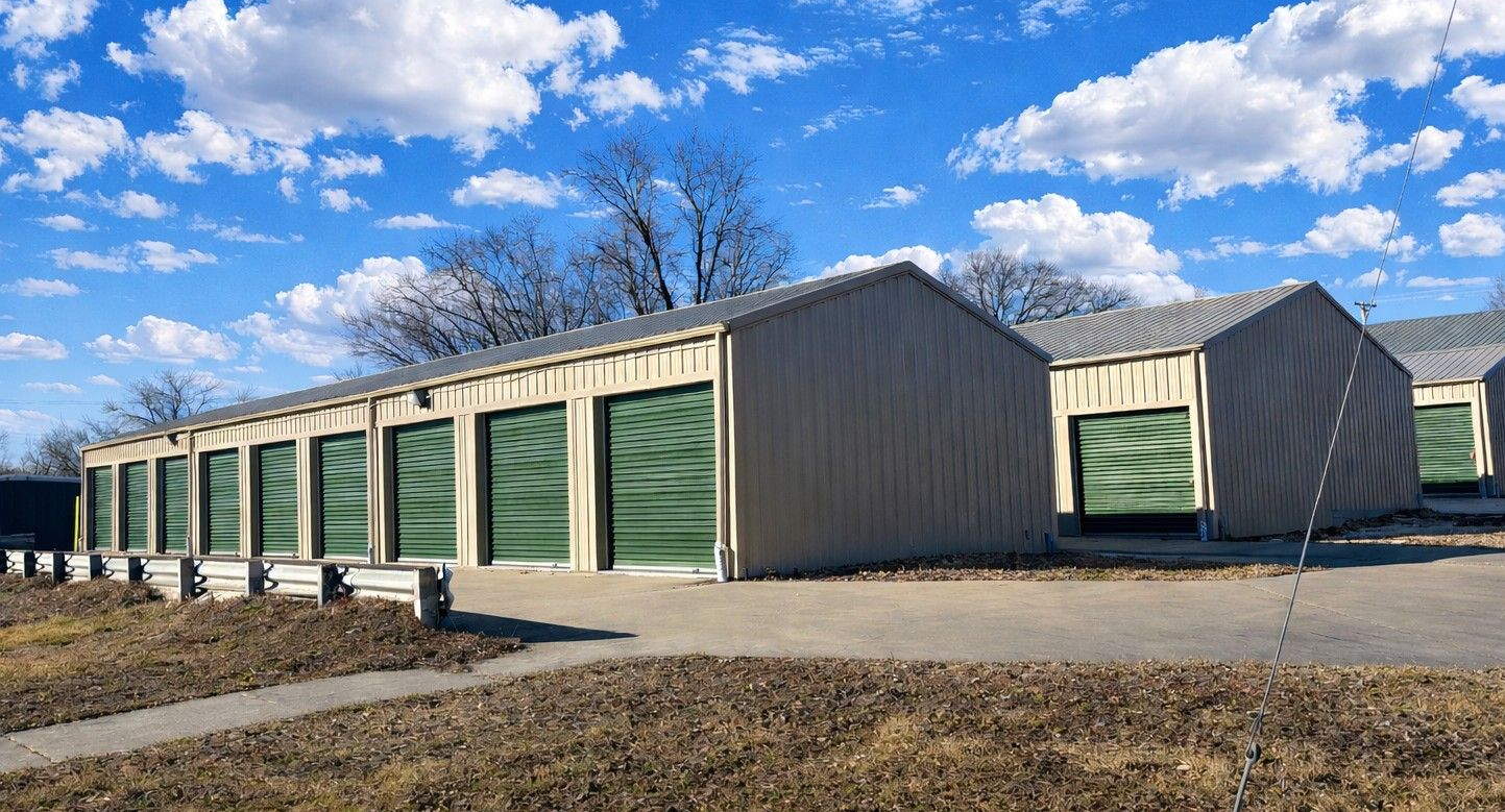Interior storage unit