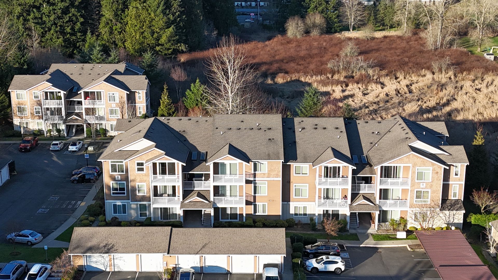 Aerial view of Creekside Apartments in Everett Washington