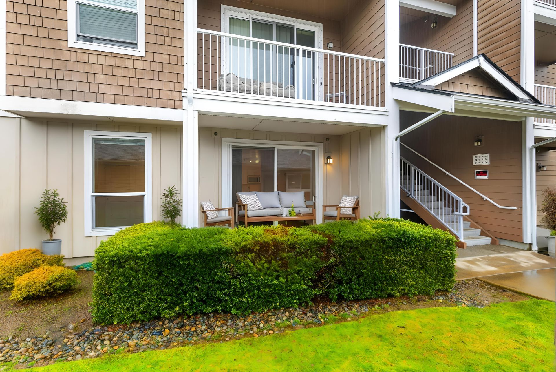 Private patio at Creekside Apartments in Mill Creek Washington