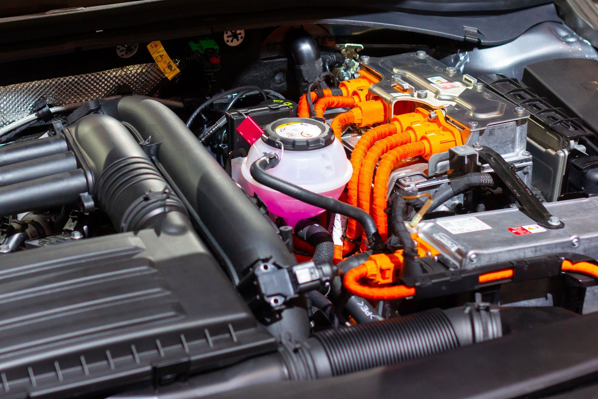 6 Most Important Maintenance Items for Your Electric Vehicle (EV) | Diamond Head Motors Ltd