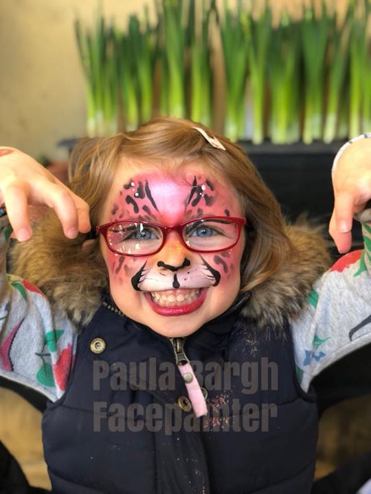 Chesterfield Derbyshire Face Painter leopard face paint