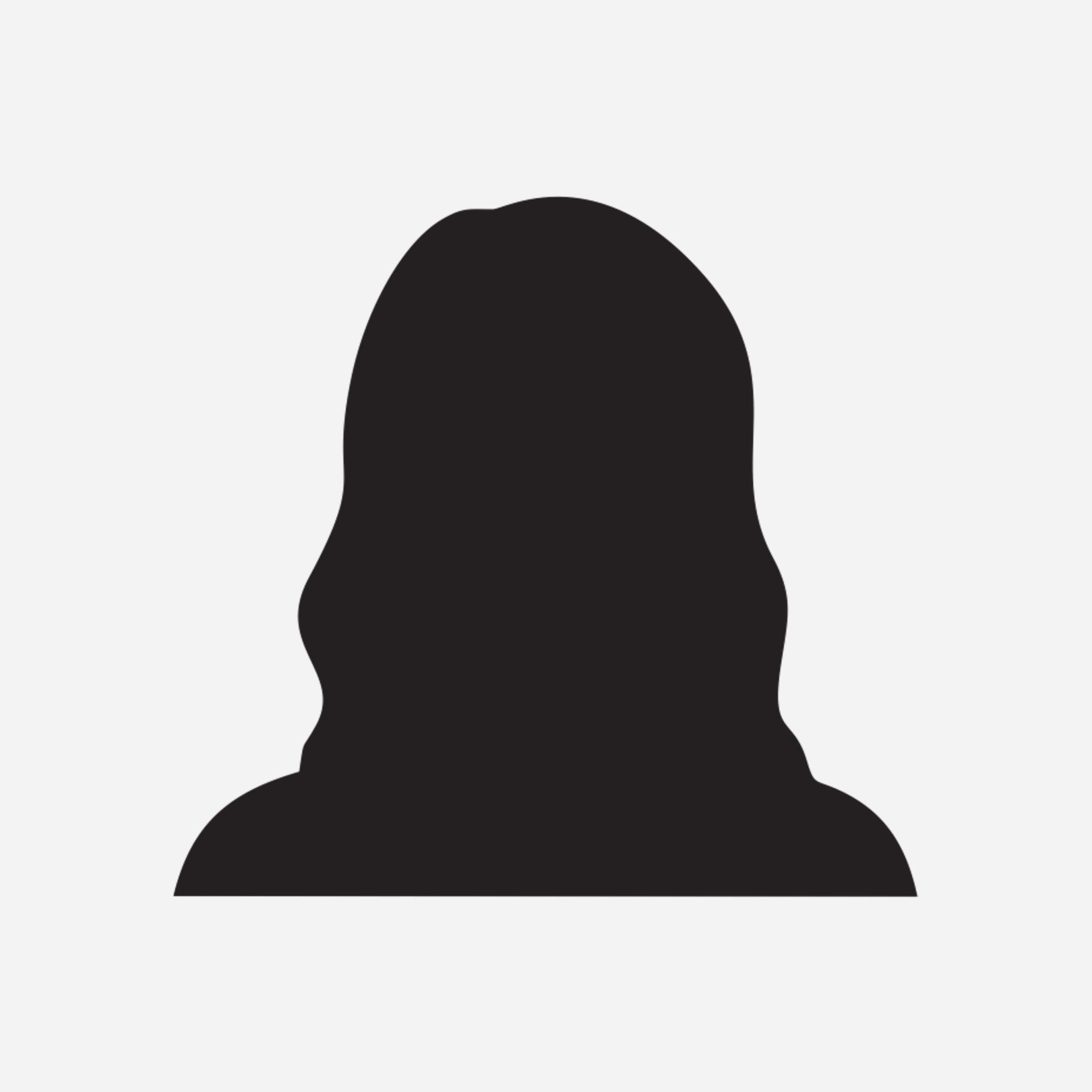 Picture of committee member Rebecca - Social Media Officer for the Dean Trail Volunteers