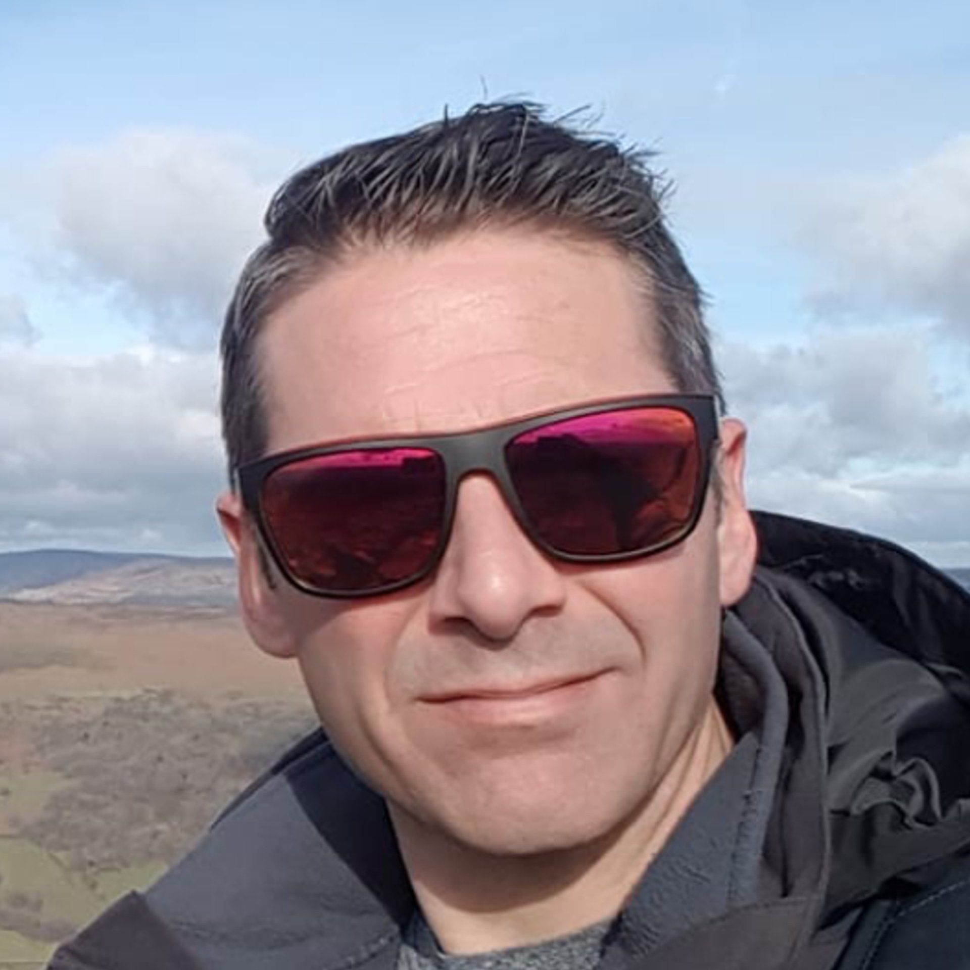 Picture of committee member Lee - Non-Executive for the Dean Trail Volunteers