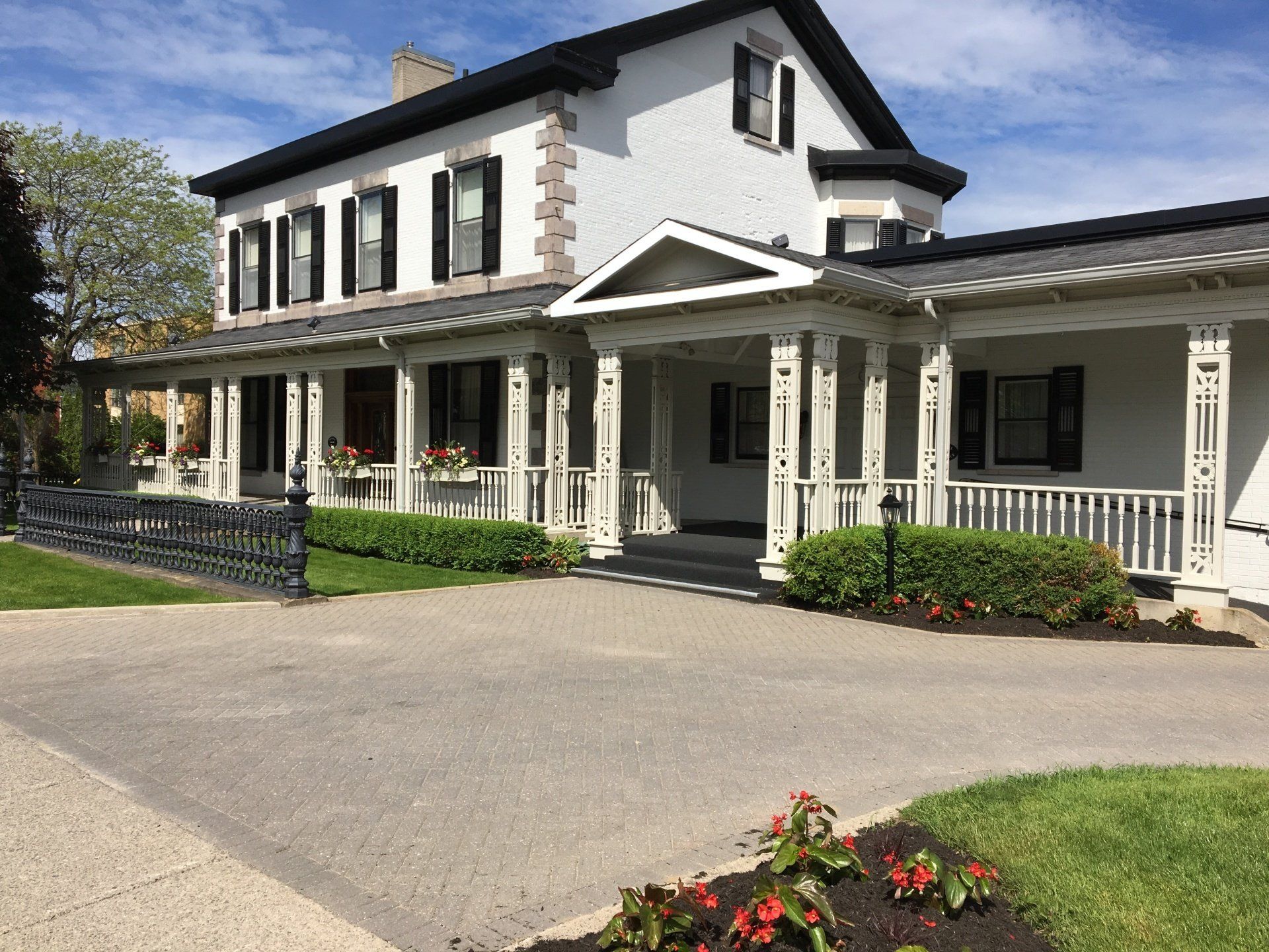 Irvine Funeral Home Brockville