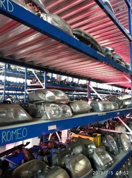 scaffale ricambi auto