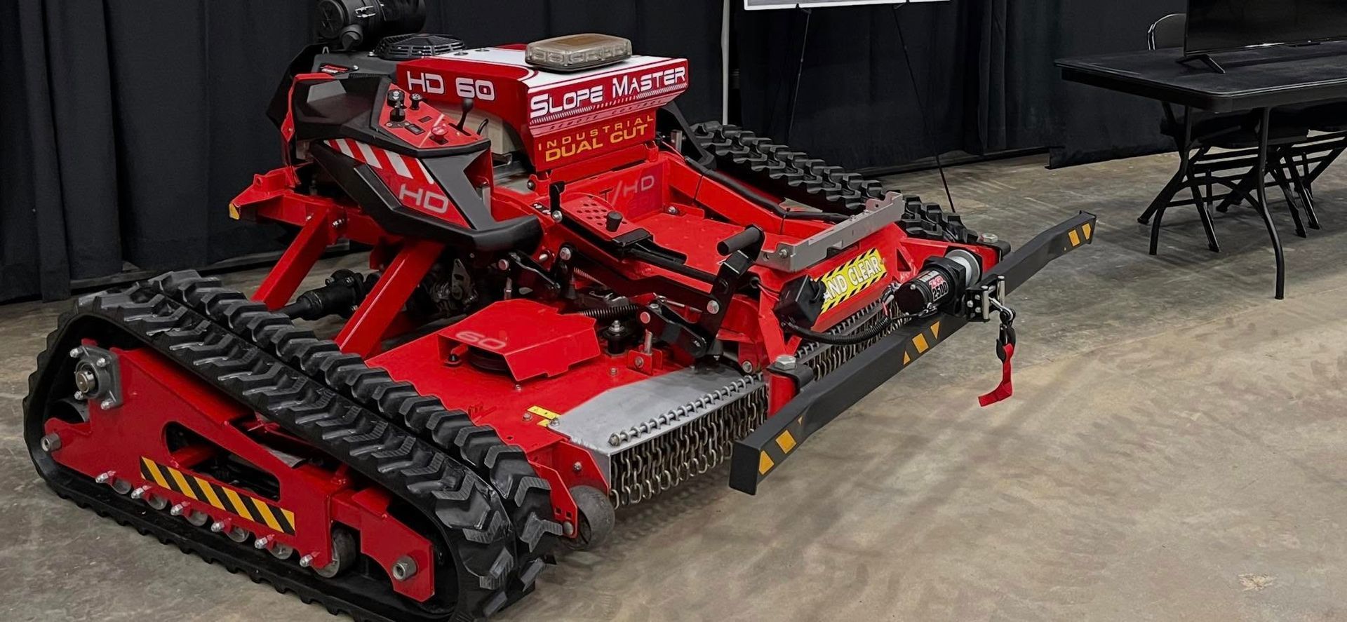 Slope Master Industrial Dual Cut Model - Remote-Controlled Slope Mower