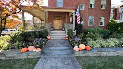 Front House Season Decor — Kennett Square, PA — Classic Lawns