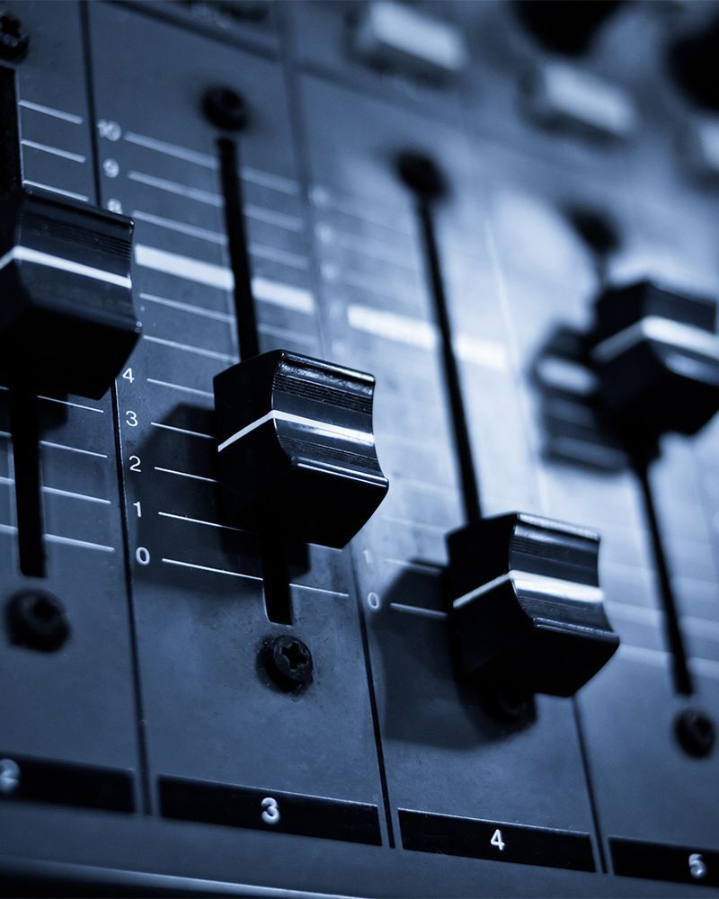 A close up of a mixer with the number 4 on it